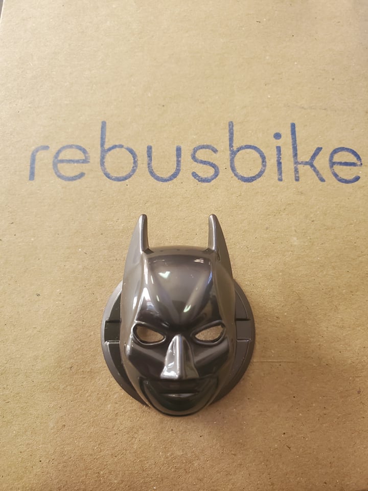 Emblema Batman gris RB-B17